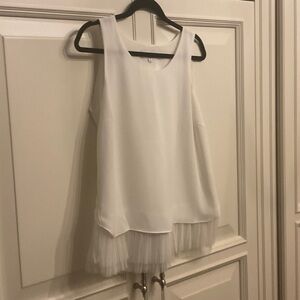 Elegant White Sleeveless Blouse